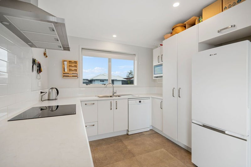 87 Sentinel Avenue, Omokoroa, Omokoroa - Carousel 2
