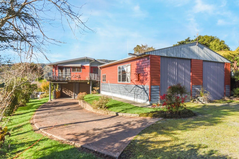 4 Takorika Street, Havelock - Carousel 1