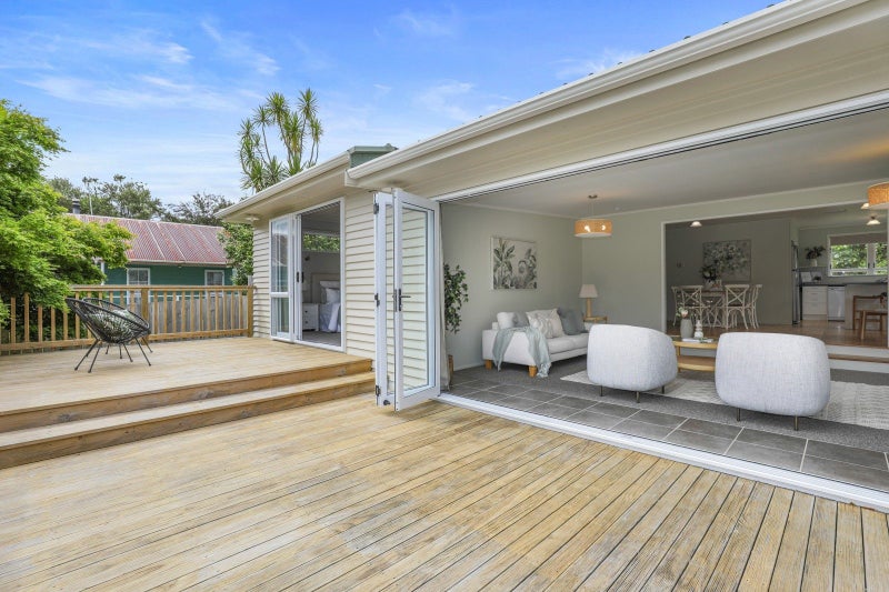 21 Oxford Road, Rotorua - Carousel 2