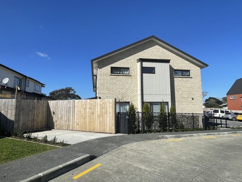 2 Timata Lane, Favona, Auckland - Carousel 1