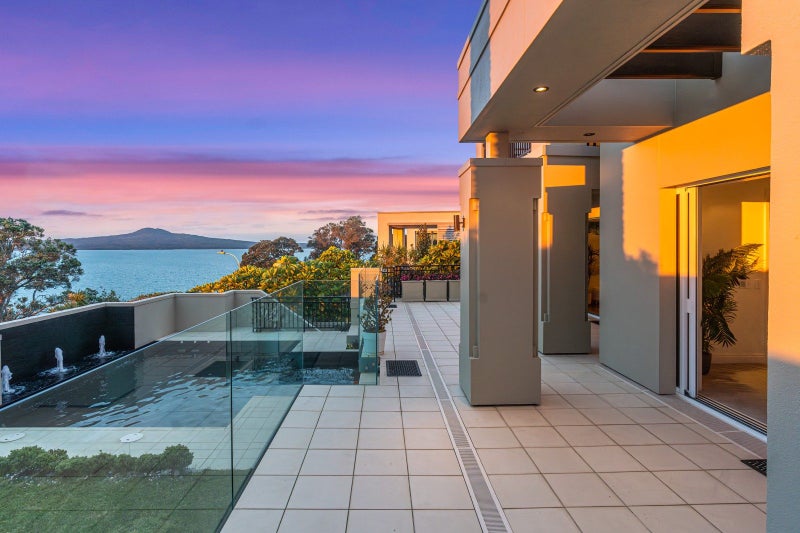 55 Cliff Road, Saint Heliers, Auckland - Carousel 1