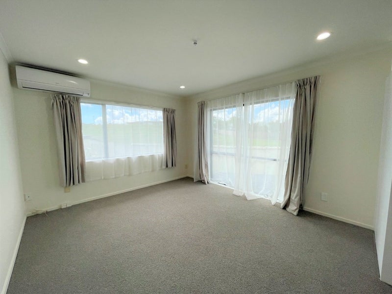 11 Advocate Place, Randwick Park, Auckland - Carousel 2