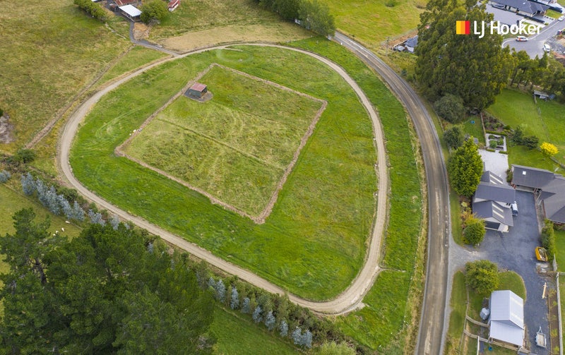 44 Mcmeakin Road, Abbotsford, Dunedin - Carousel 1