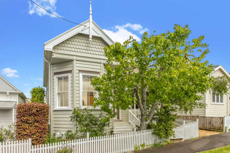 17 Bayfield Road, Ponsonby, Auckland - Carousel 2