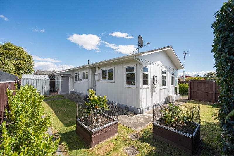 1/25 Kipling Crescent, Stoke, Nelson - Carousel 1