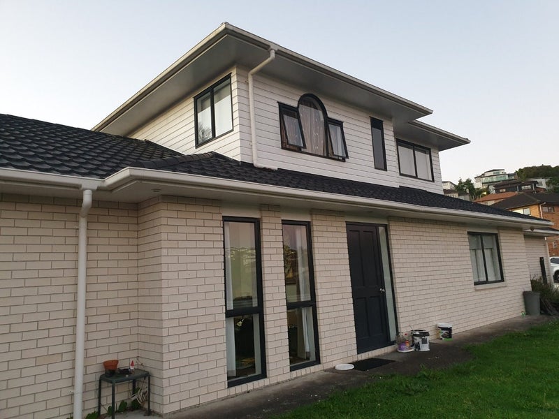 86 San Marino Drive West, Henderson, Auckland - Carousel 1