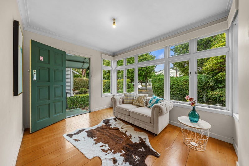 7 Kenyon Avenue, Mount Eden, Auckland - Carousel 2