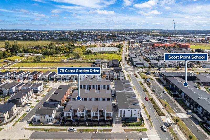 7B Coast Garden Drive, Hobsonville, Auckland - Carousel 2