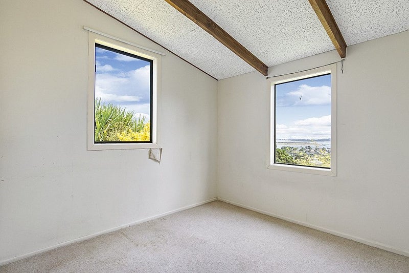 67 Carlton Street, Hillsborough, Auckland - Carousel 21