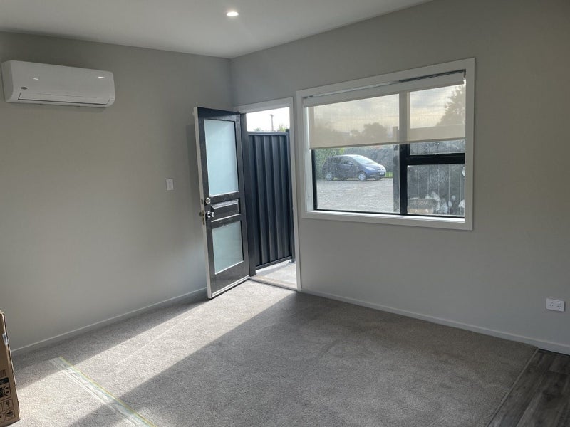 272 King Street, Temuka - Carousel 5
