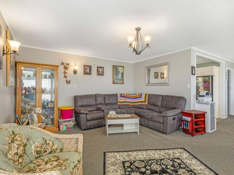 7/412 Avenue Road West, Hastings, Hastings - Carousel 2