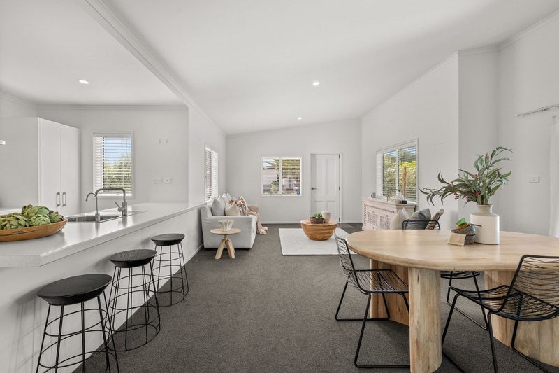 2 Coprosma Close, Papamoa Beach, Papamoa - Carousel 2