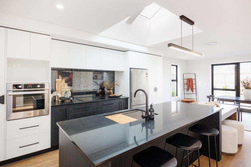 68 Freedom Drive, Kelvin Grove, Palmerston North - Carousel 2