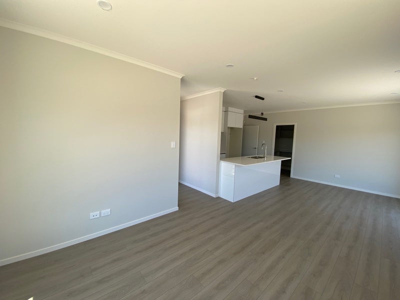 1/56 Maggie Place, Chartwell, Hamilton - Carousel 2