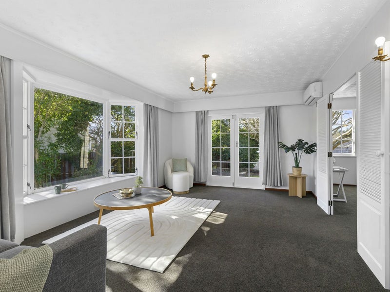 27 Sunbrae Drive, Silverstream, Upper Hutt - Carousel 2