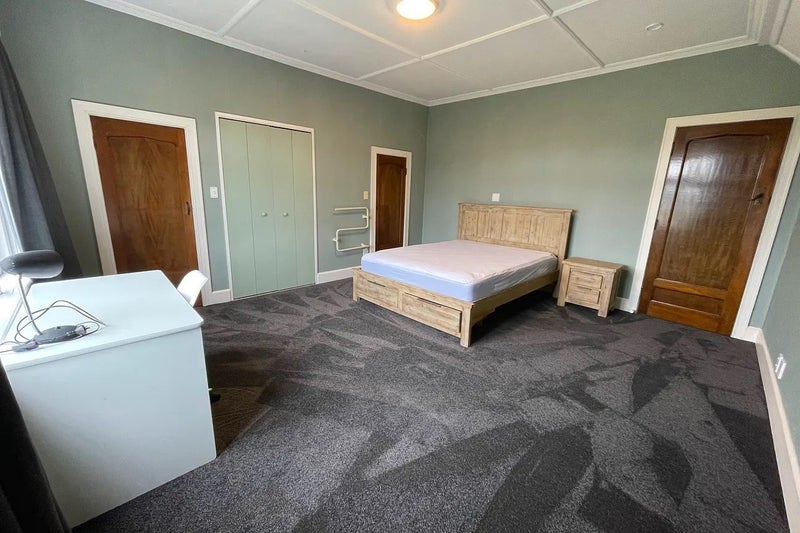 43 Park Street, North Dunedin, Dunedin - Carousel 1