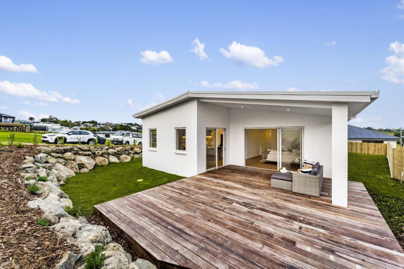 37 Kia Kaha Drive, Snells Beach, Snells Beach - Carousel 1