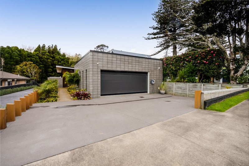 57 Brooklands Road, Brooklands, New Plymouth - Carousel 2
