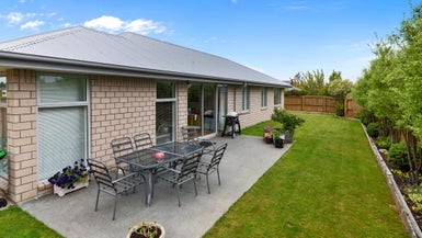 21 Freyberg Street, Rangiora, Rangiora - Carousel 1