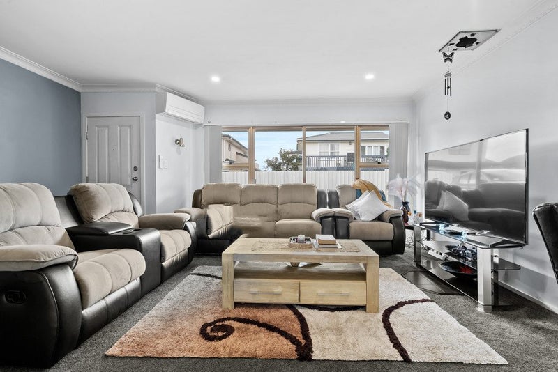 1/494 Great South Road, Papatoetoe, Auckland - Carousel 1