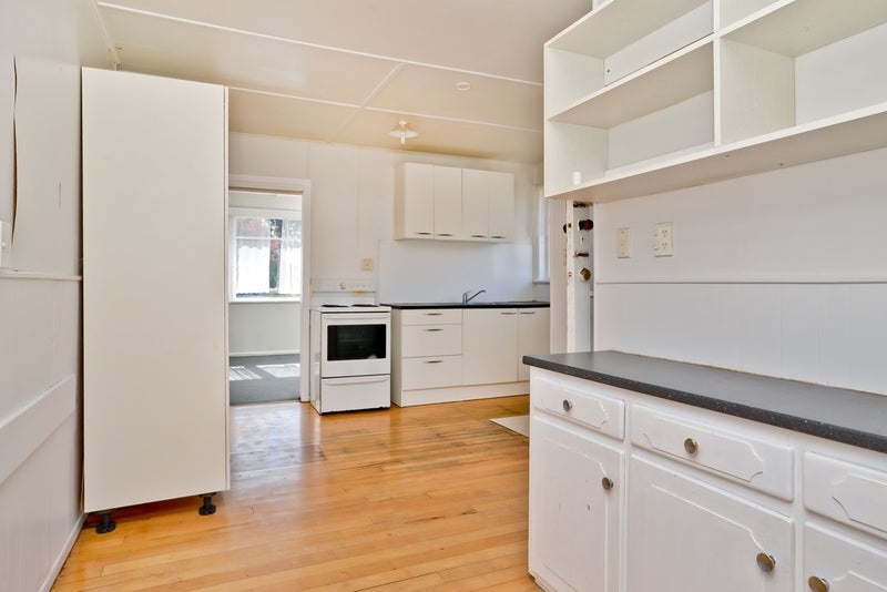 283 Dey Street, Hamilton East, Hamilton - Carousel 2