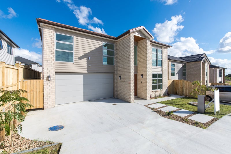 9 Tinaku Road, Flat Bush, Auckland - Carousel 2