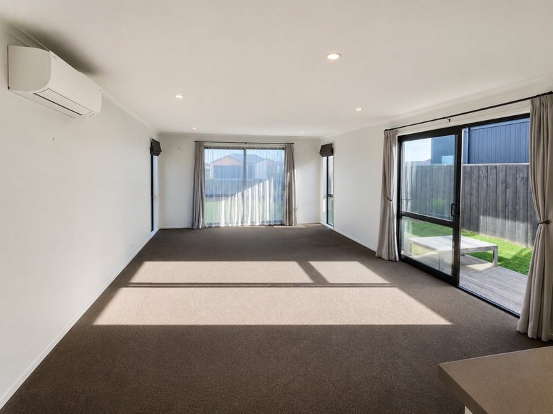 22 Billy T Lane, Rolleston, Selwyn, Canterbury - Carousel 2