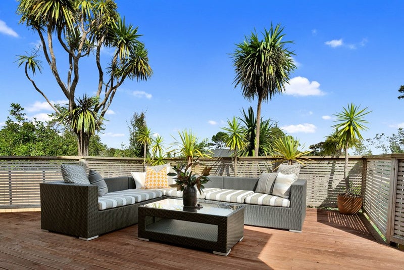 11 The Close, Greenhithe, Auckland - Carousel 2