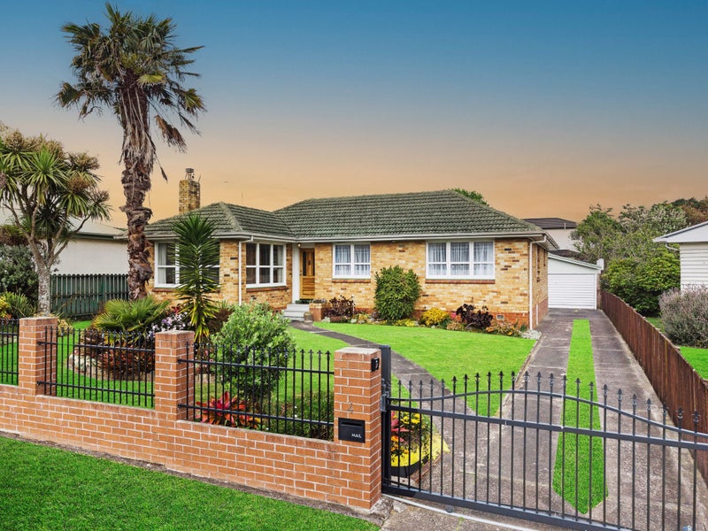 4 Barrie Avenue, Papatoetoe, Auckland - Carousel 1