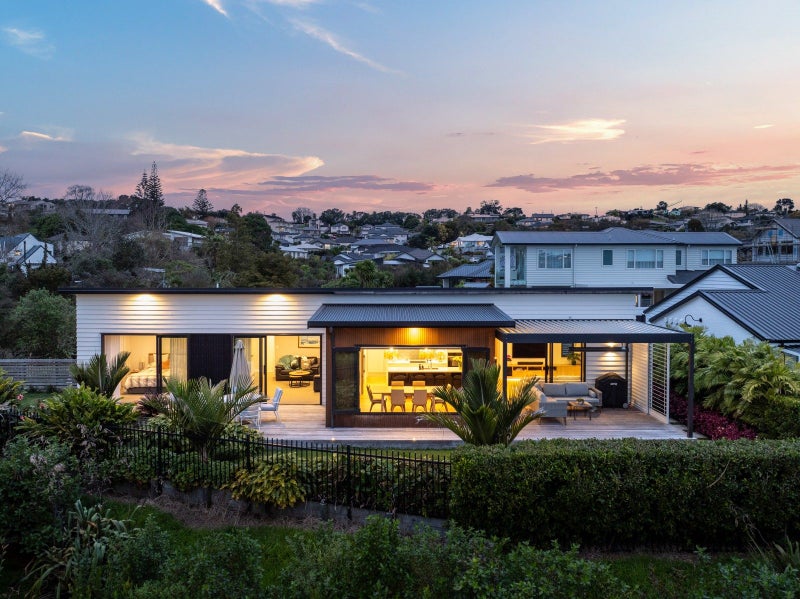 14 Odlin Lane, Red Beach, Whangaparāoa - Carousel 1