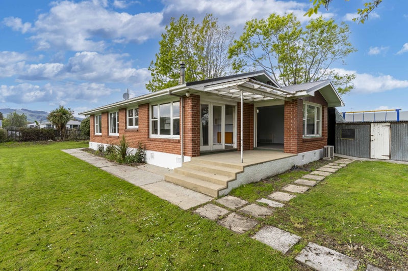 36 Dryden Street, Milton - Carousel 1