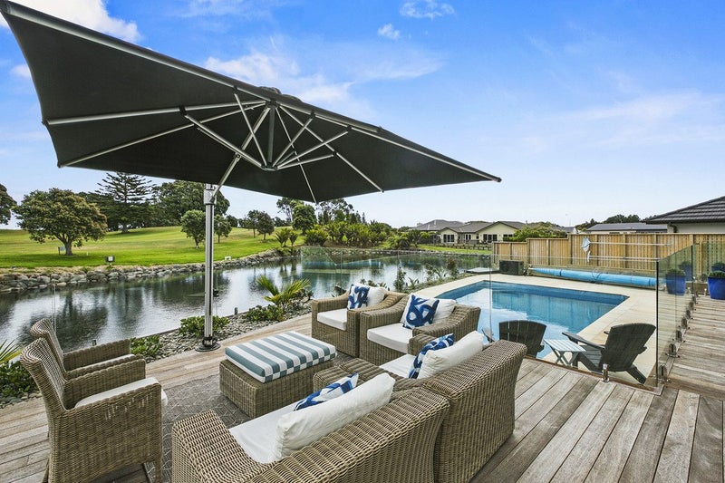 49B Links Drive, Waiwhakaiho, New Plymouth - Carousel 1