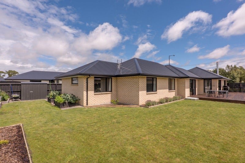 577 Birchs Road, Lincoln, Lincoln - Carousel 2