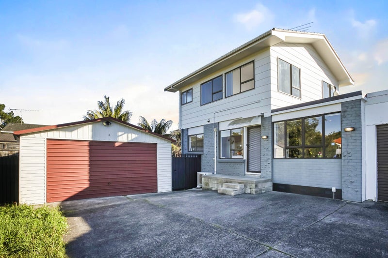 45B Kurnell Drive, Botany Downs, Auckland - Carousel 23