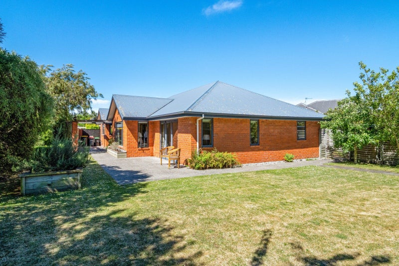 12 John Morel Place, Parklands, Christchurch - Carousel 27