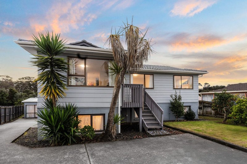 34 Arodella Crescent, Ranui, Auckland - Carousel 1