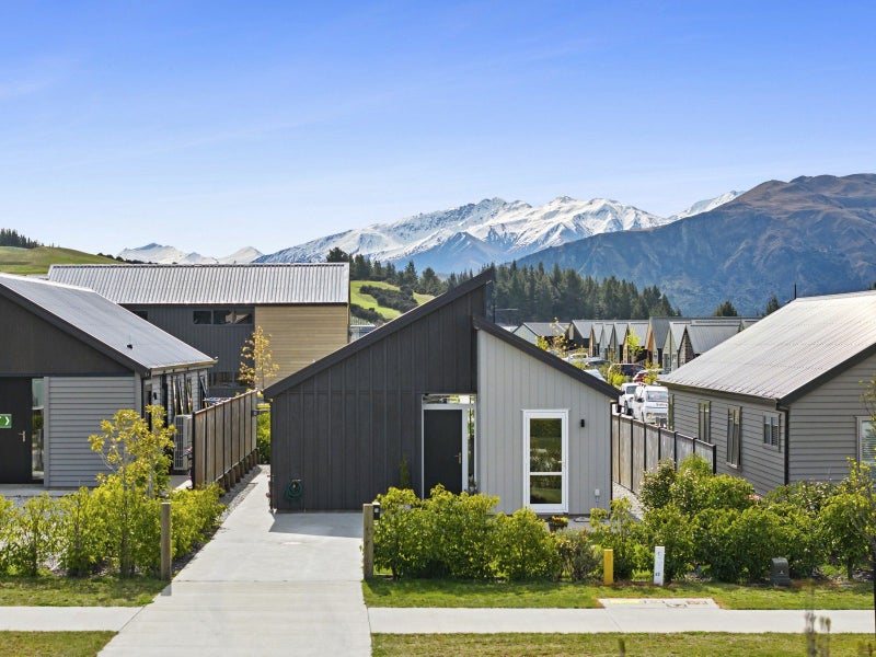 15 Mount Burke Street, Wanaka - Carousel 1