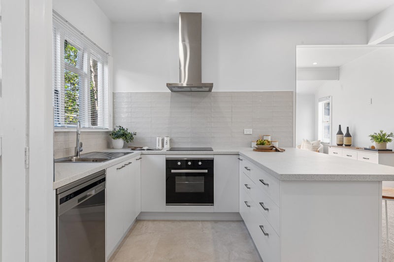 195A Innes Road, St. Albans, Christchurch City, Canterbury - Carousel 2