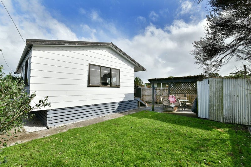 18A Parakai Avenue, Parakai, Helensville - Carousel 31