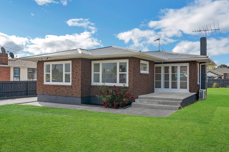 6 Grebe Street, Manurewa, Auckland - Carousel 2