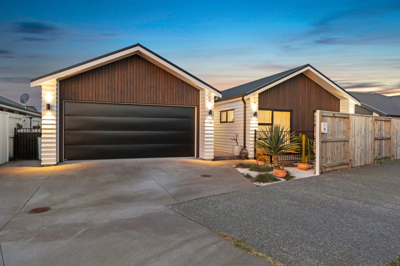 12 Mida Close, Papamoa Beach, Papamoa - Carousel 1