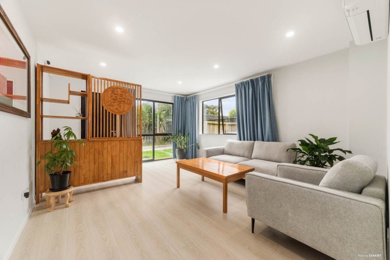 95C Lynwood Road, New Lynn, Auckland - Carousel 2