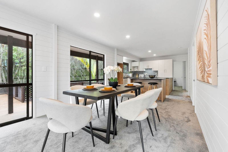 10 Outlook Road, Greenhithe, Auckland - Carousel 1