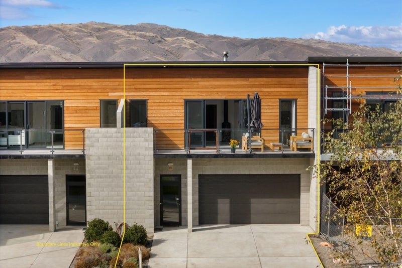 7A Le Mans Grove, Cromwell, Cromwell - Carousel 1