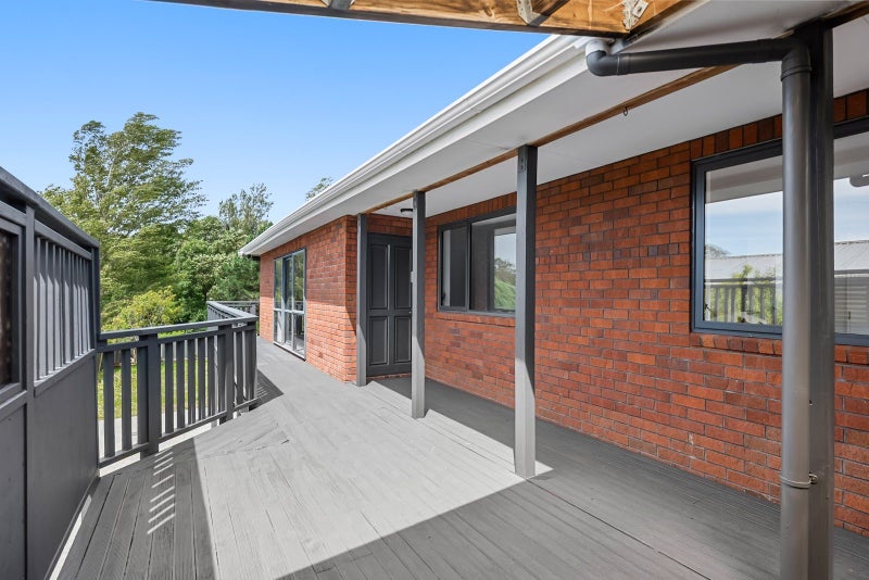 54 Norana Road, Timberlea, Upper Hutt - Carousel 24