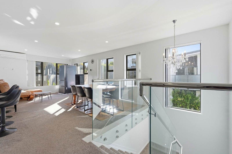 338F Glenvar Road, Torbay, Auckland - Carousel 2