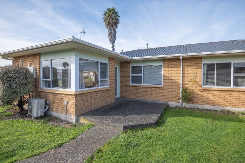 809A Queen Street East, Parkvale, Hastings - Carousel 11