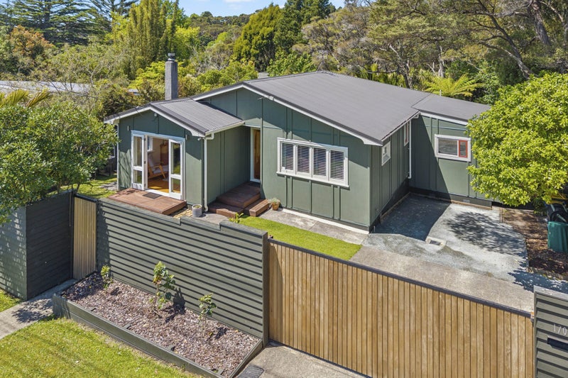 170 Atkinson Road, Titirangi, Auckland - Carousel 1