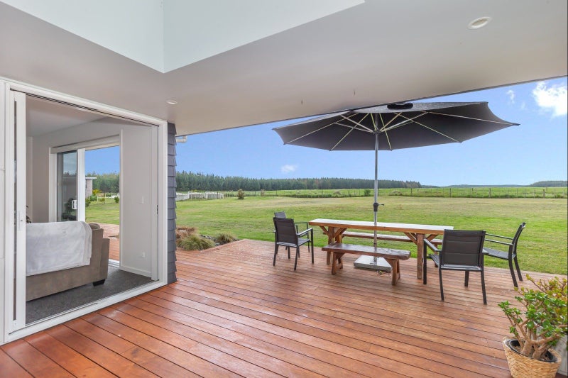 54 Kanuka Drive, Waitarere, Levin - Carousel 2