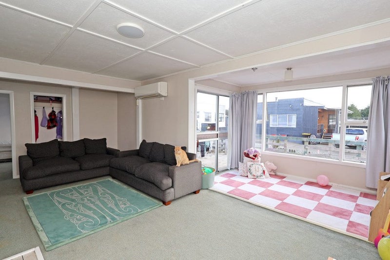 246B Marine Parade, Bluff - Carousel 2